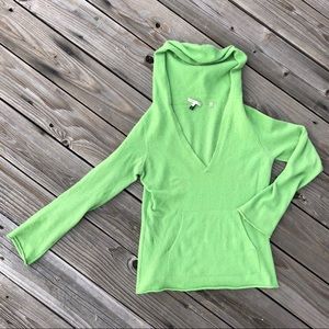 Vince Women’s Cashmere Hoodie with Kangaroo Pocket